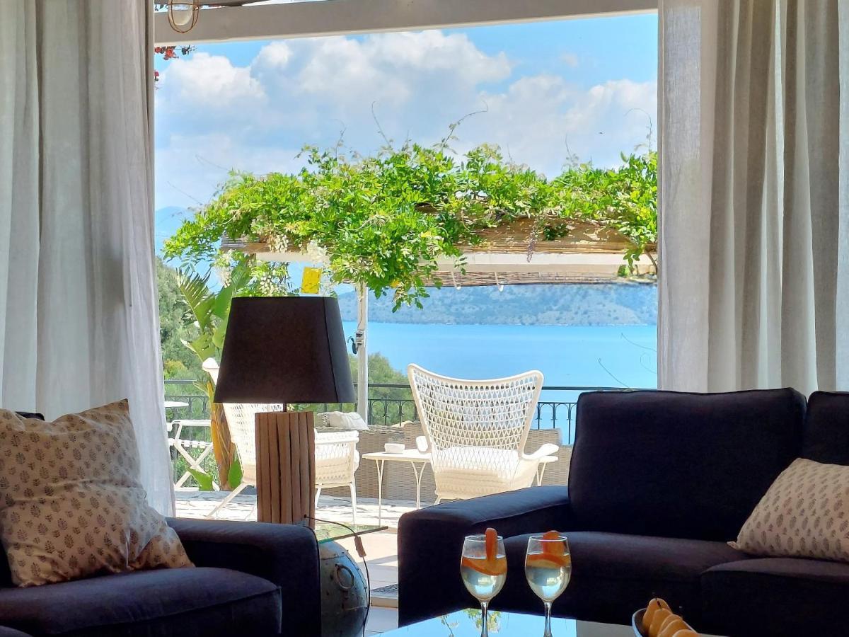 Aquamarine Villa Agní